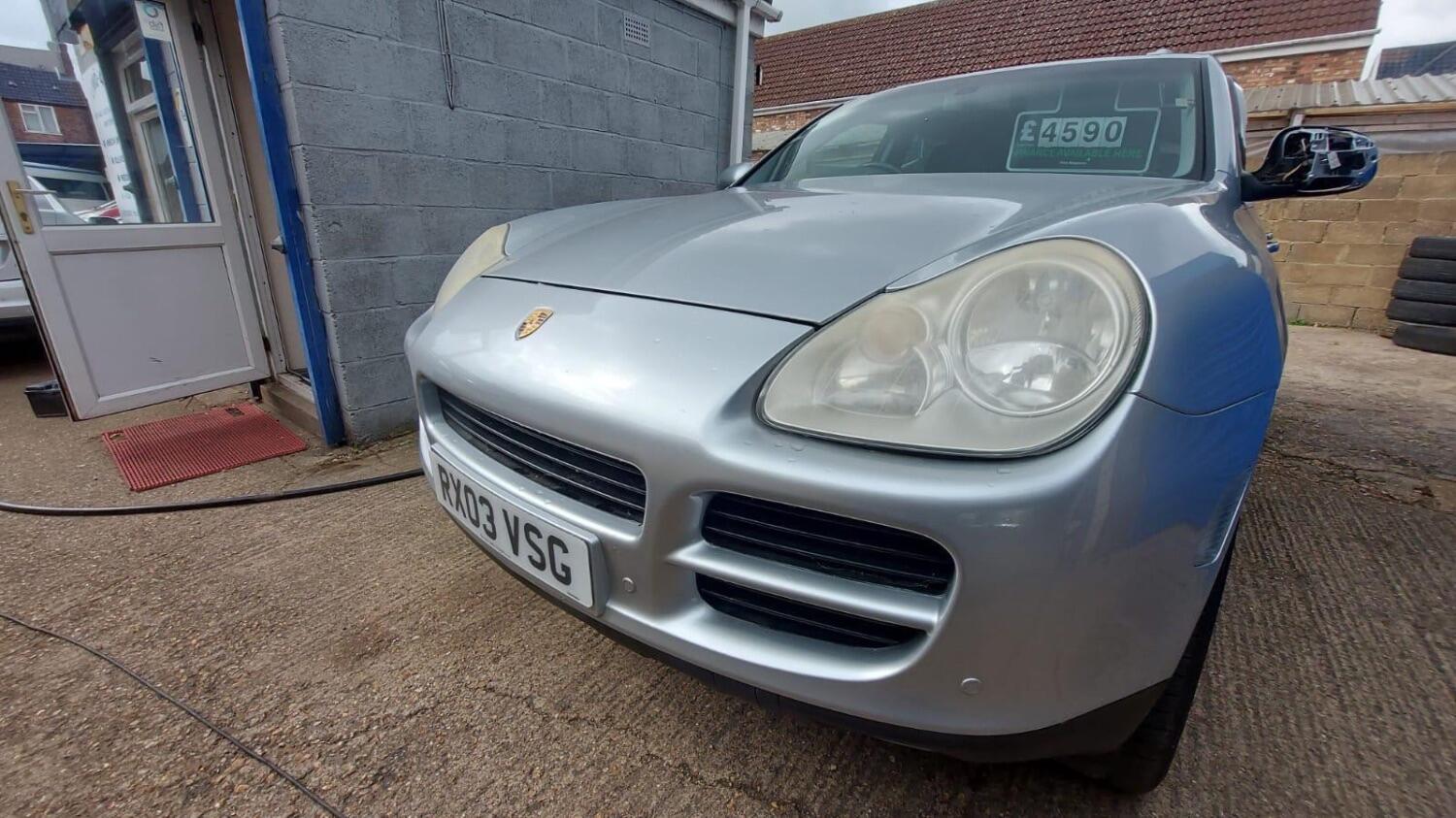Used Porsche Cayenne 2003 for sale - 77478174: Photo 4
