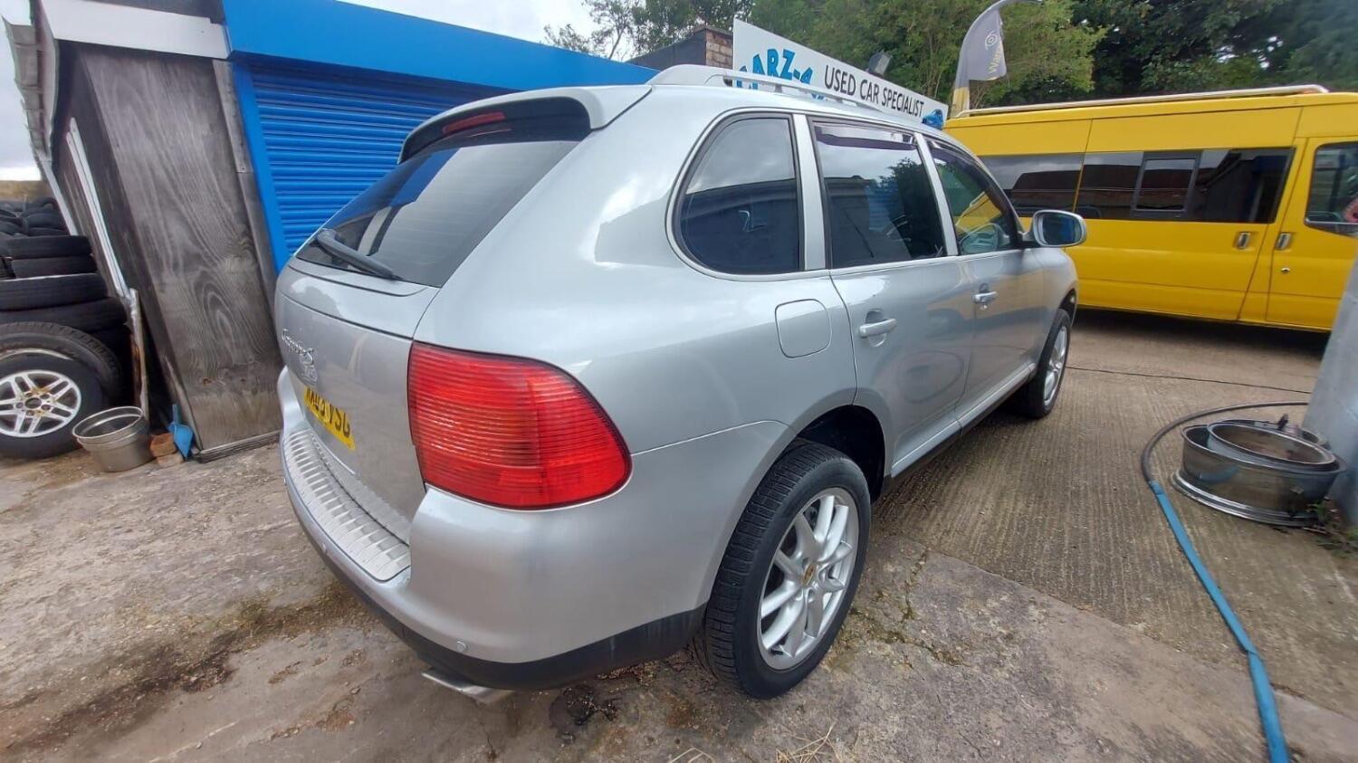 Used Porsche Cayenne 2003 for sale - 77478174: Photo 6