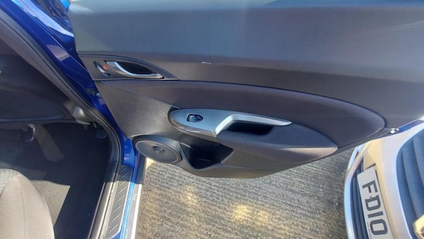 Used Honda Civic 2010 for sale - 72981884: Photo 15