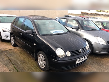 Used Volkswagen Polo 2004 for sale - 77258555: Photo
