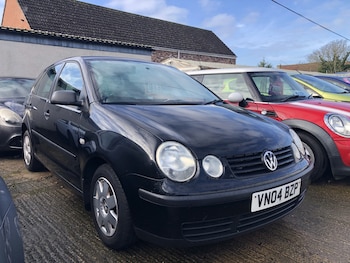 Used Volkswagen Polo 2004 for sale - 77258555: Photo