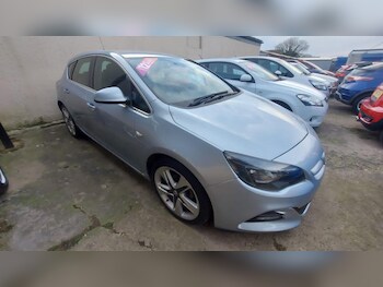 Used Vauxhall Astra 2016 for sale - 77464509: Photo