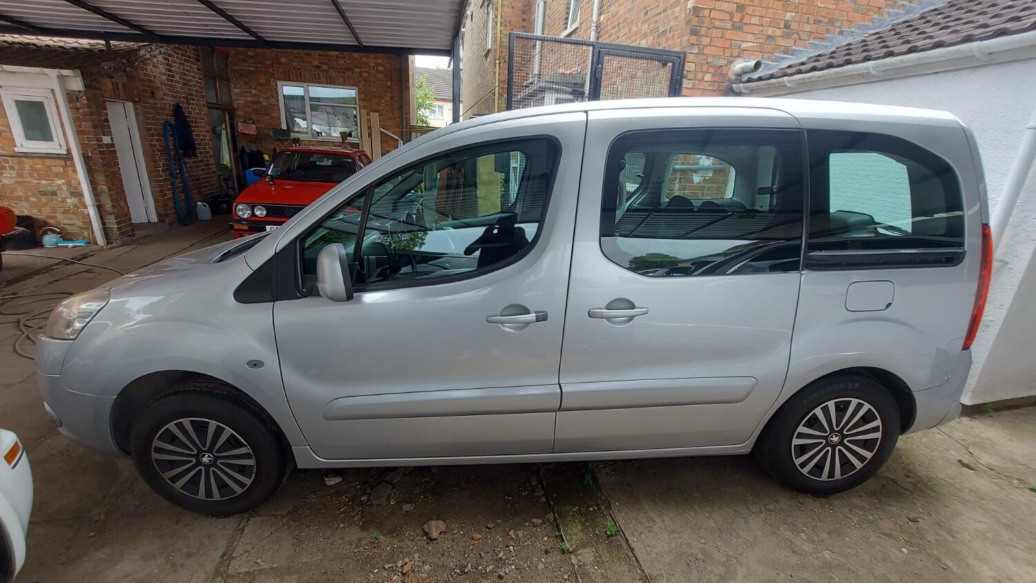 Used Peugeot Partner Tepee 2013 for sale - 77464450: Photo 4