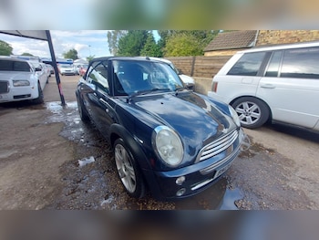 Used MINI Convertible 2006 for sale - 75856362: Photo