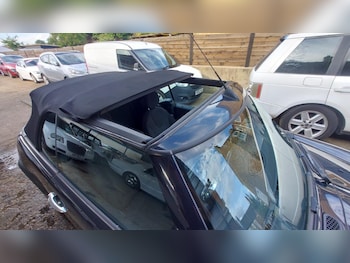 Used MINI Convertible 2006 for sale - 75856362: Photo