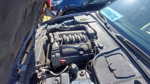 Used Jaguar XJ 2001 for sale - 75575437: Photo 19