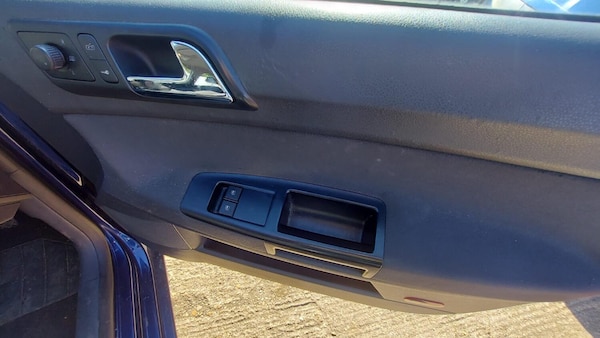 Used Jaguar XJ 2001 for sale - 75575437: Photo 21