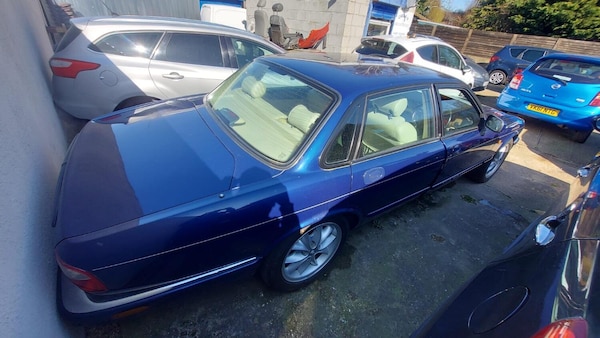 Used Jaguar XJ 2001 for sale - 75575437: Photo 7