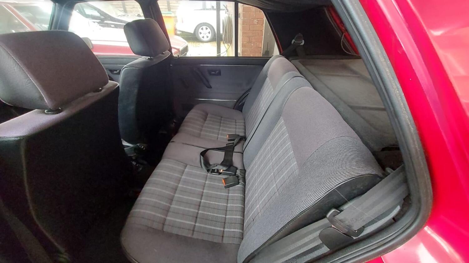 Used Volkswagen Golf 1990 for sale - 76793569: Photo 20