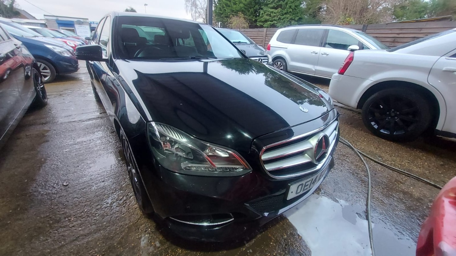 Used Mercedes-Benz E Class 2014 for sale - 76957222: Photo 1