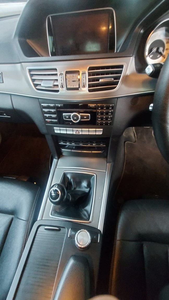 Used Mercedes-Benz E Class 2014 for sale - 76957222: Photo 16