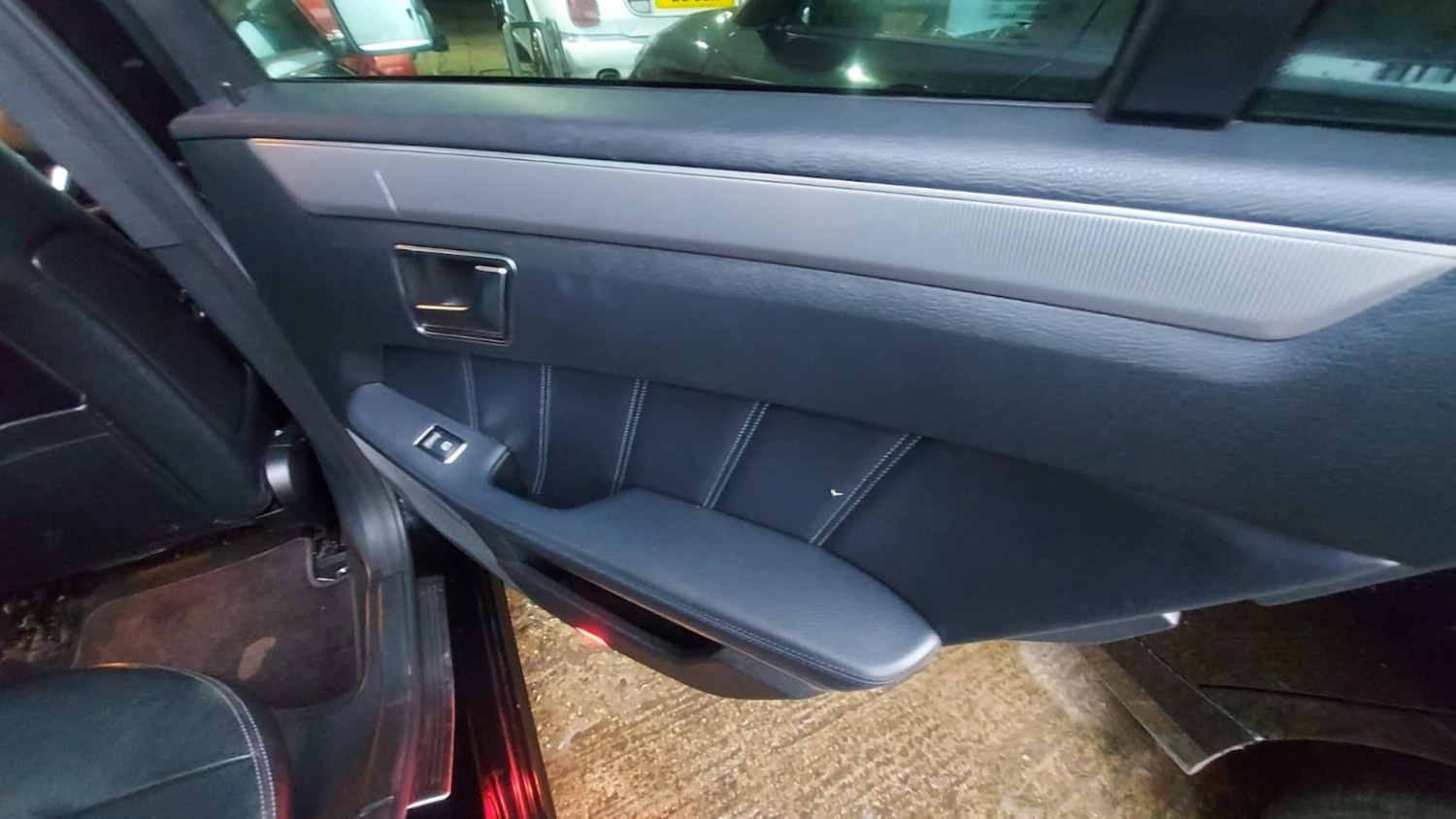 Used Mercedes-Benz E Class 2014 for sale - 76957222: Photo 21