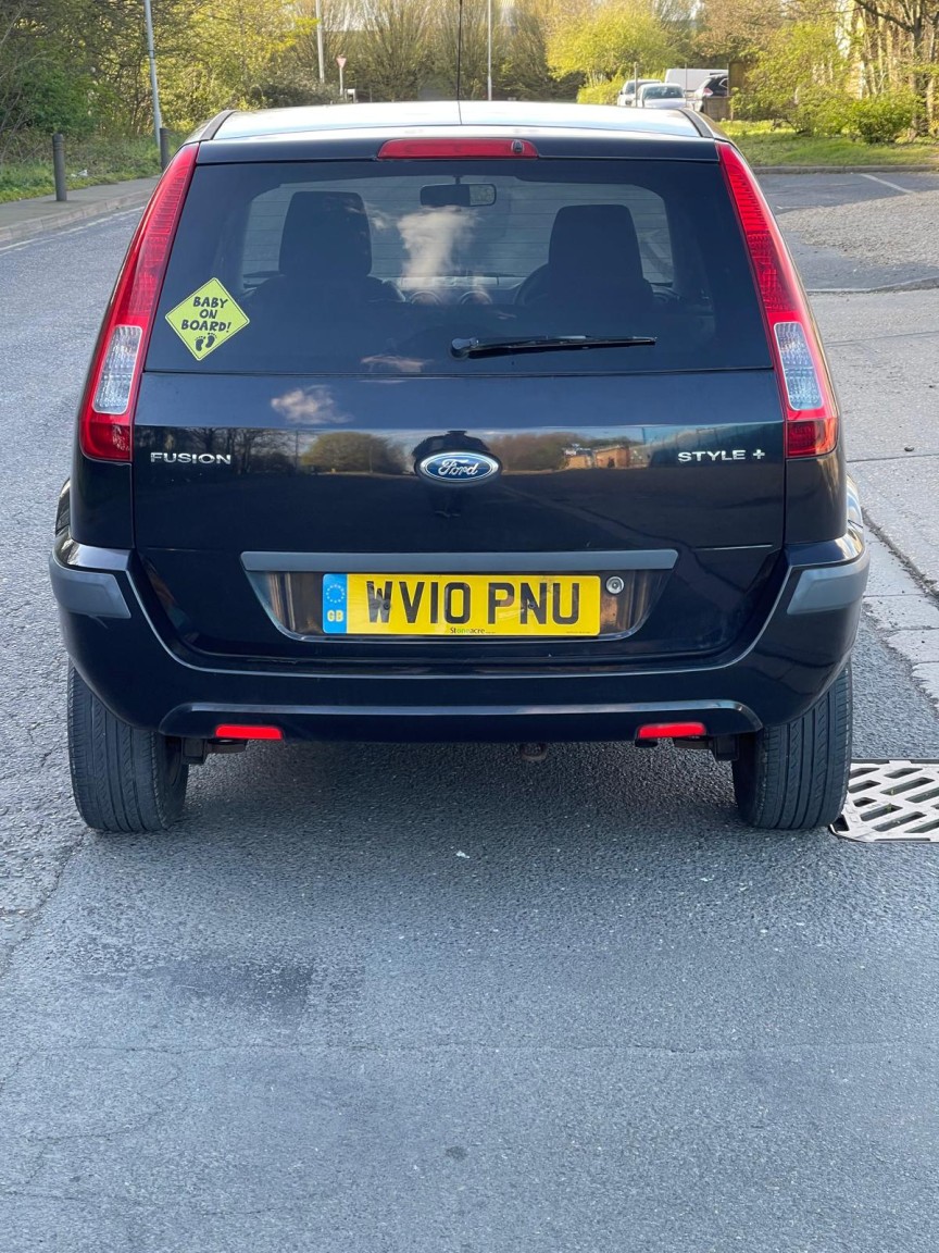 Used Ford Fusion 2010 for sale - 78168911: Photo 5