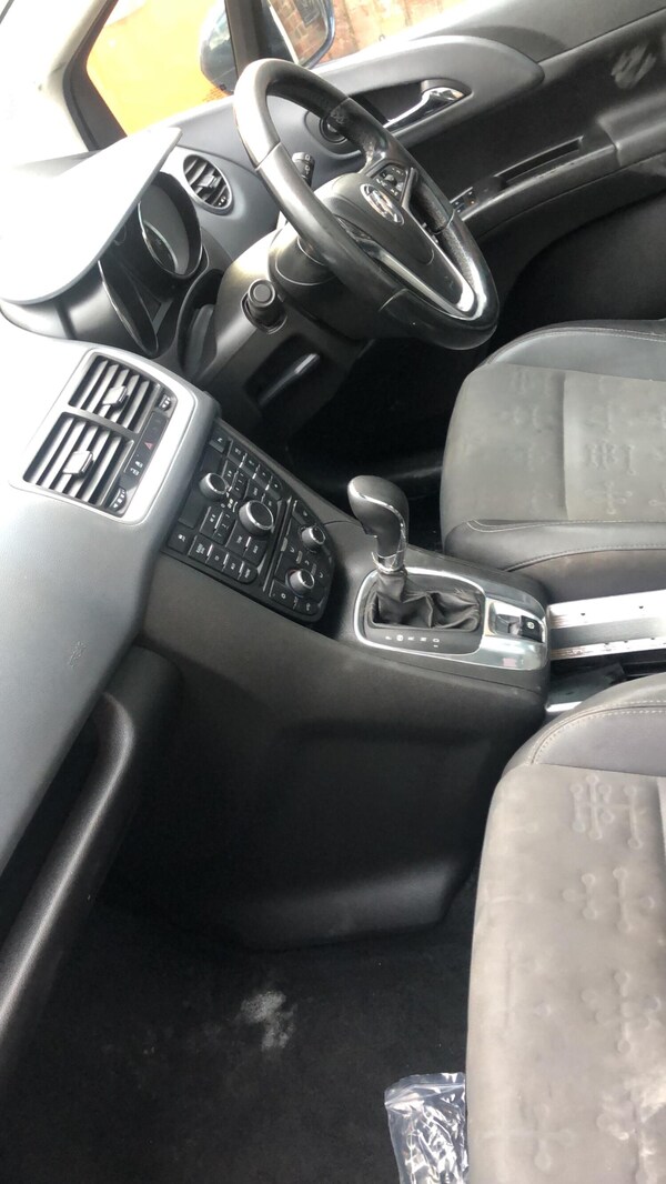 Used Vauxhall Meriva 2011 for sale - 75575492: Photo 21