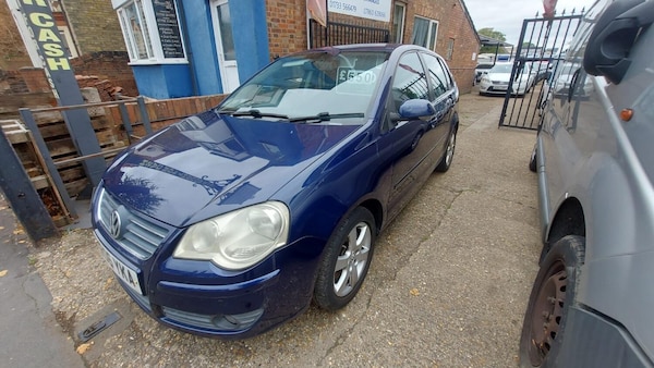 Used Volkswagen Polo 2006 for sale - 76237147: Photo 2
