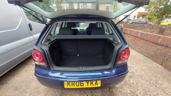Used Volkswagen Polo 2006 for sale - 76237147: Photo 7