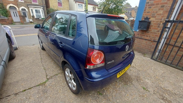 Used Volkswagen Polo 2006 for sale - 76237147: Photo 9