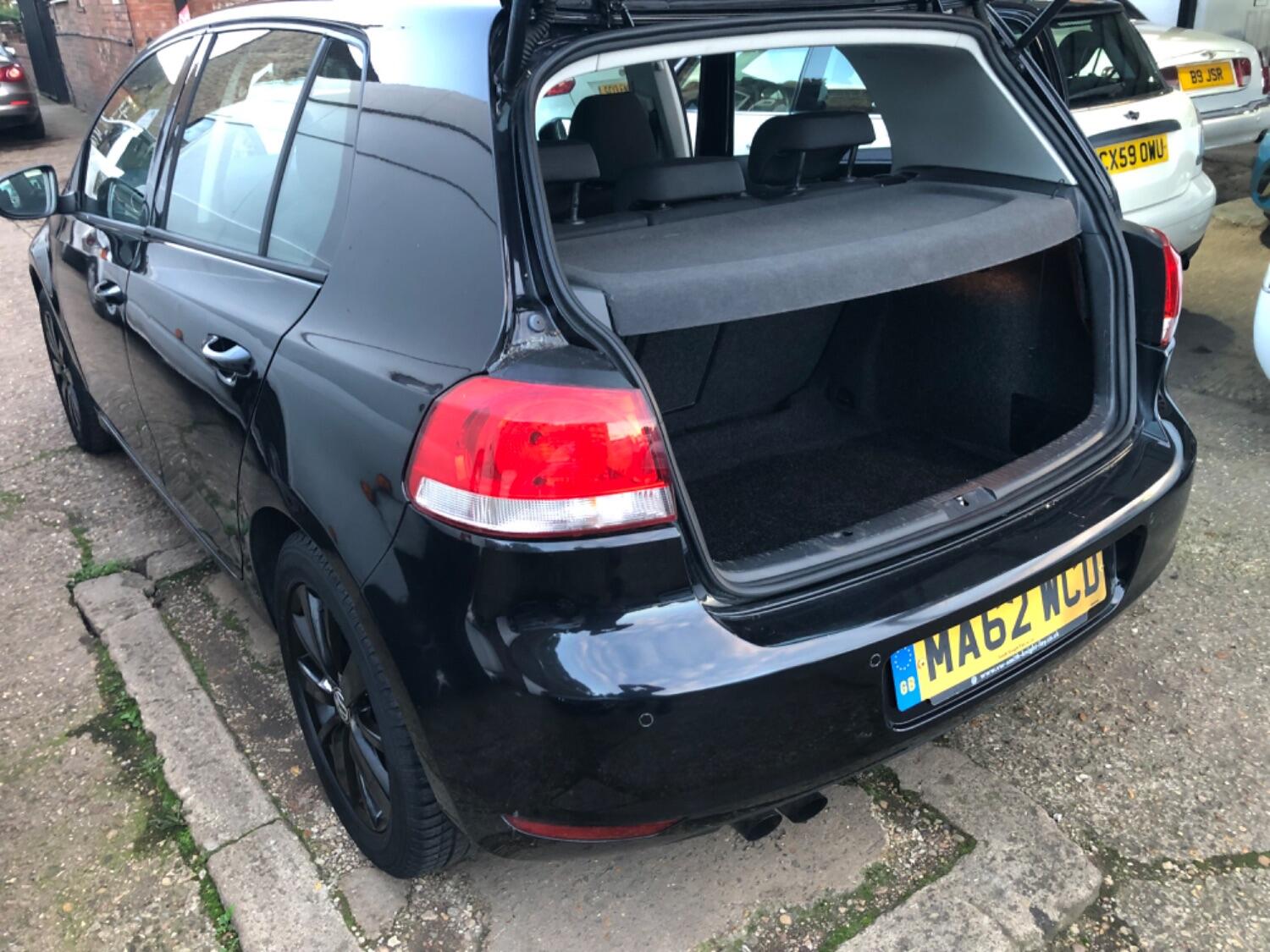 Used Volkswagen Golf 2012 for sale - 76455530: Photo 5