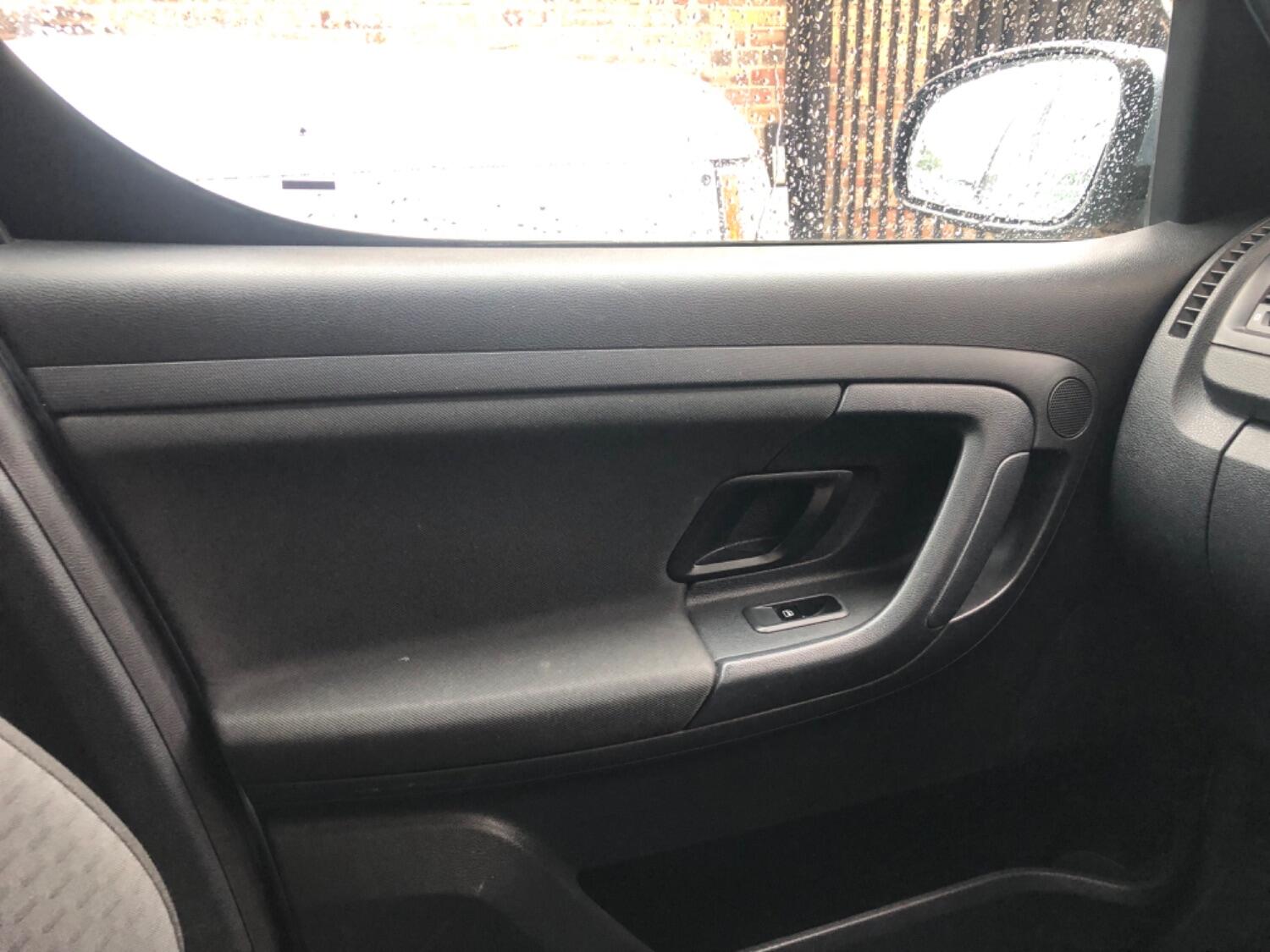 Used Skoda Roomster 2013 for sale - 76793559: Photo 25