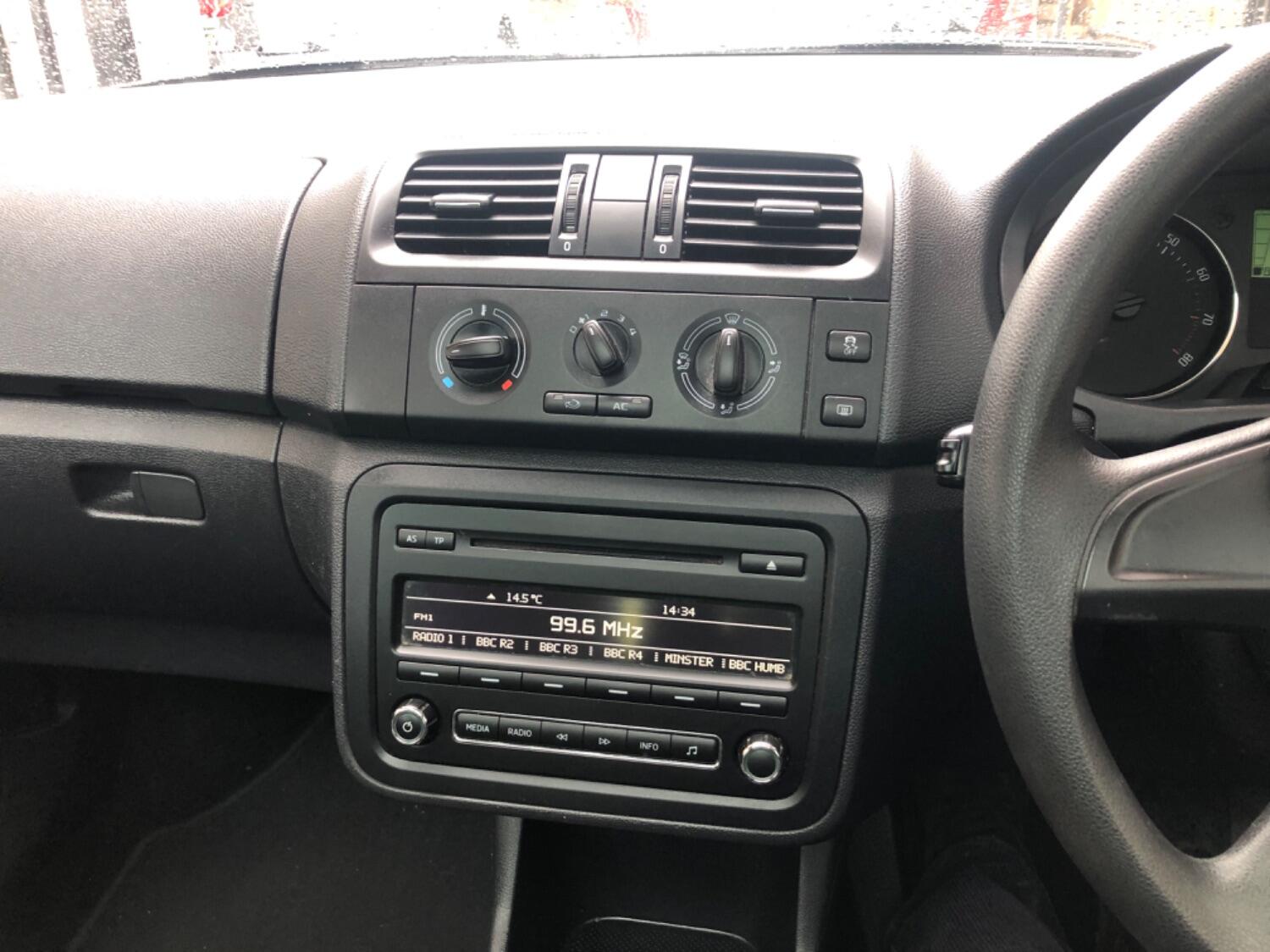 Used Skoda Roomster 2013 for sale - 76793559: Photo 28