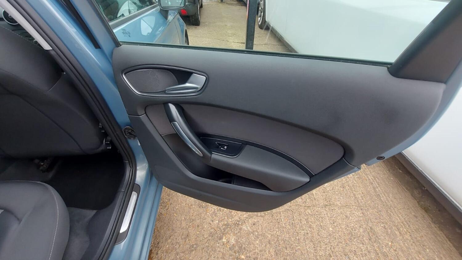 Used Audi A1 2012 for sale - 76164625: Photo 18