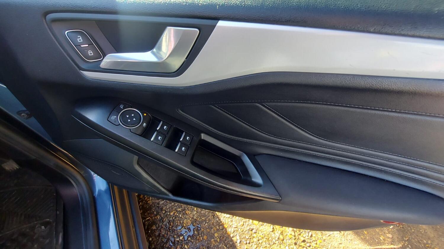 Used Ford Focus 2020 for sale - 76793550: Photo 16