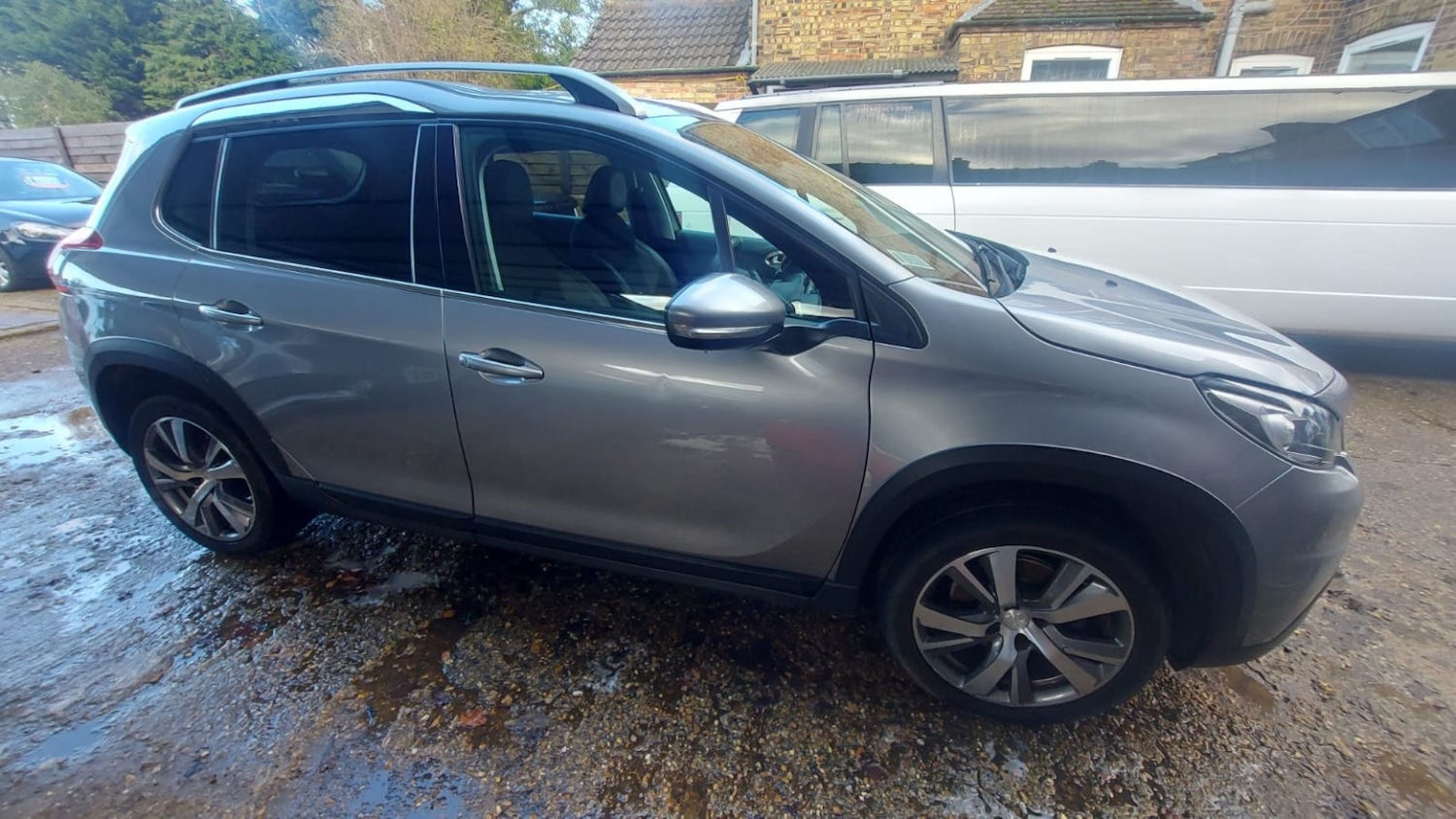Used Peugeot 2008 2018 for sale - 76666143: Photo 12