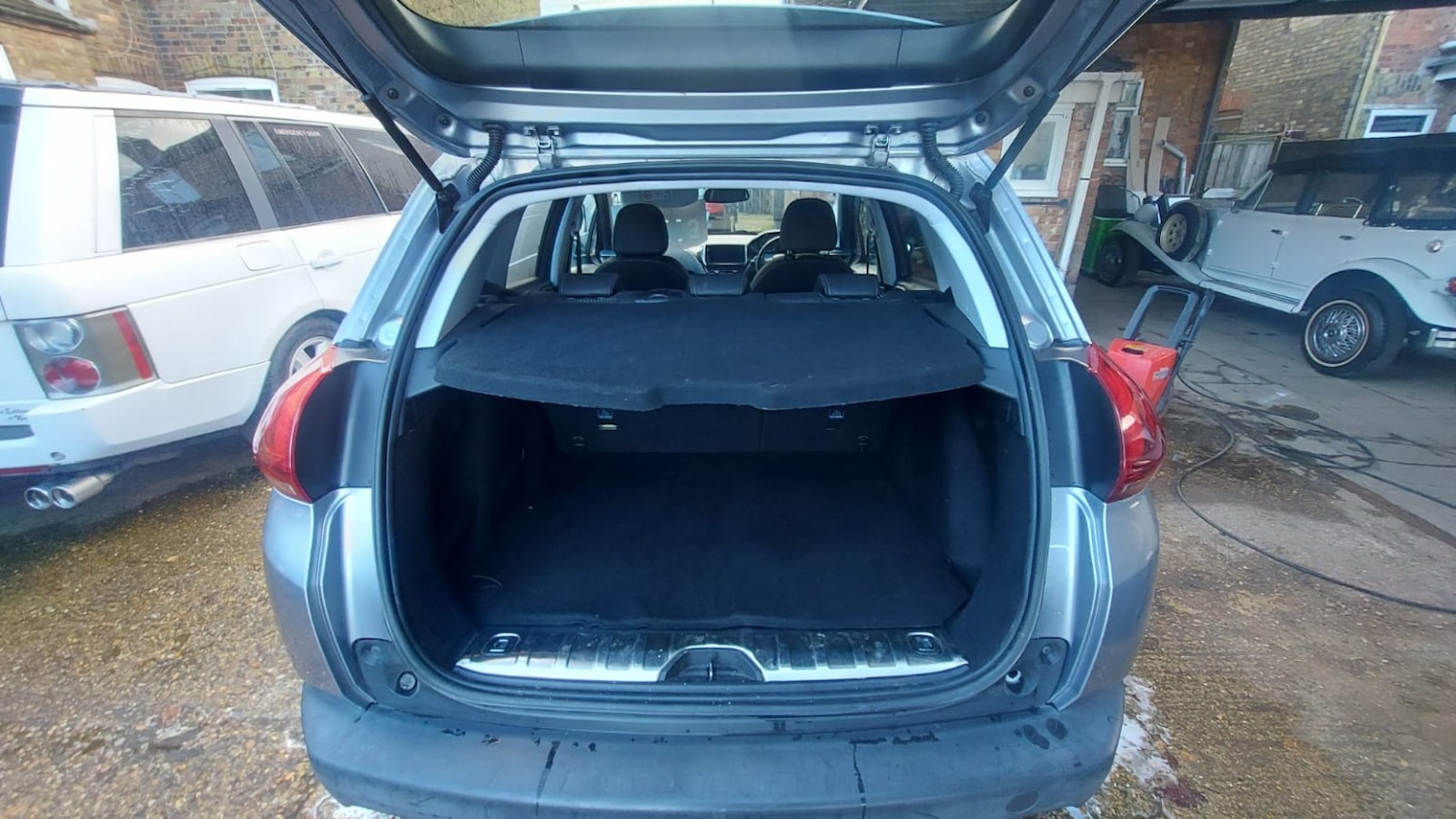 Used Peugeot 2008 2018 for sale - 76666143: Photo 17