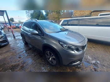 Used Peugeot 2008 2018 for sale - 76666143: Photo