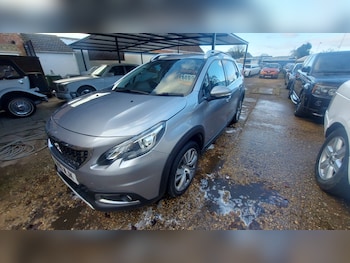 Used Peugeot 2008 2018 for sale - 76666143: Photo