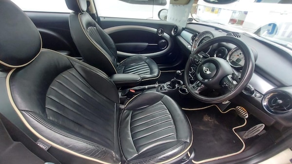 Used MINI Hatch 2012 for sale - 76237163: Photo 18