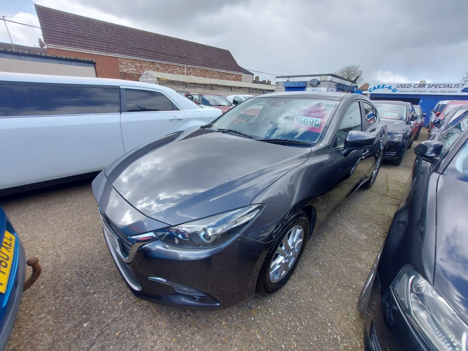 Used Mazda Mazda3 2017 for sale - 78045624: Photo 2