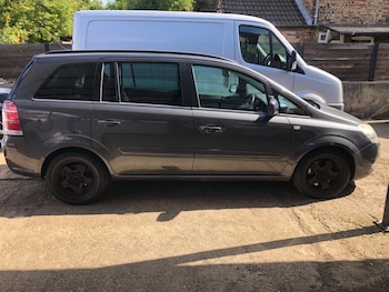 Used Vauxhall Zafira 2010 for sale - 75489983: Photo