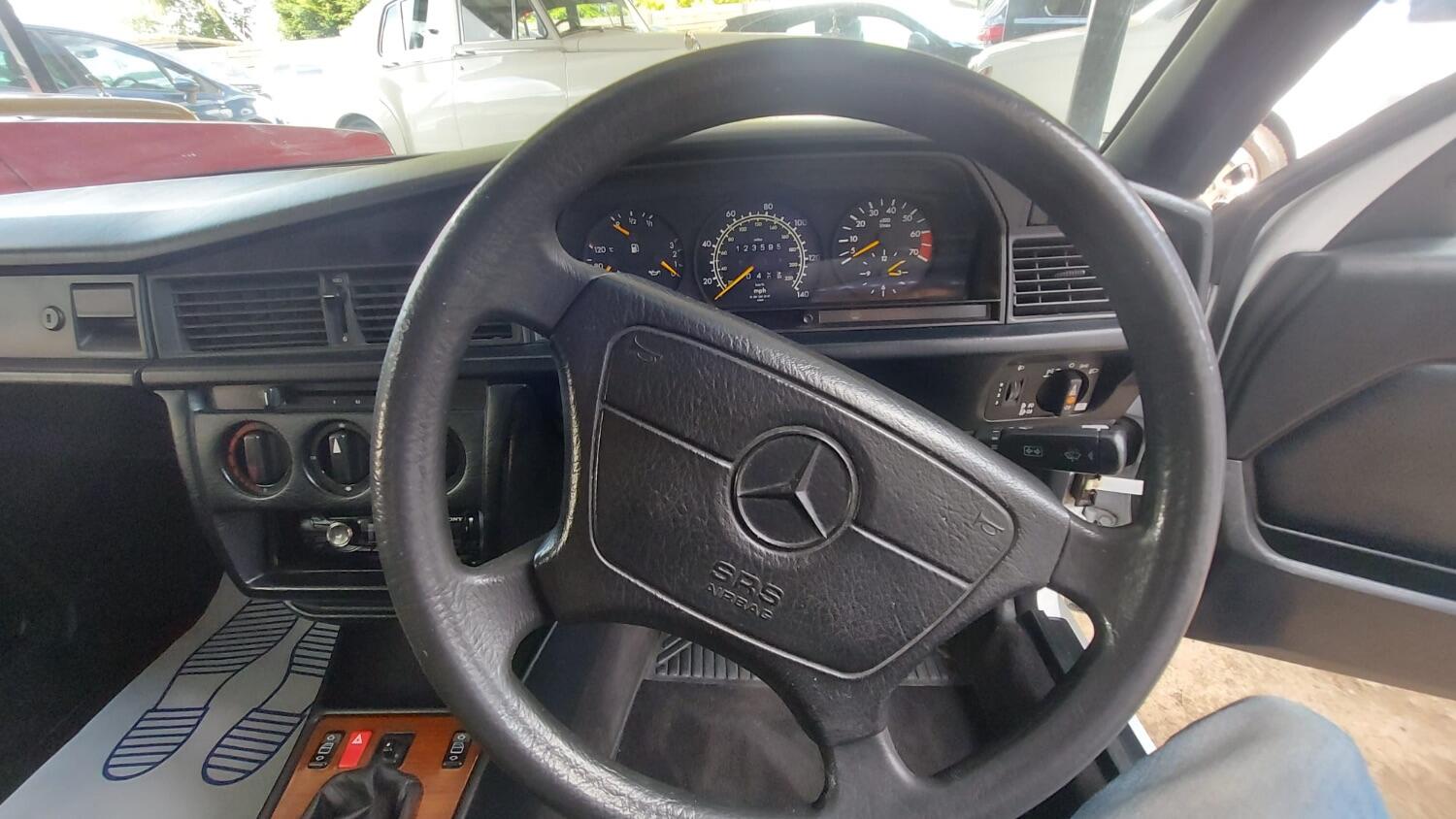 Used Mercedes-Benz 190 for sale - 77464783: Photo 21