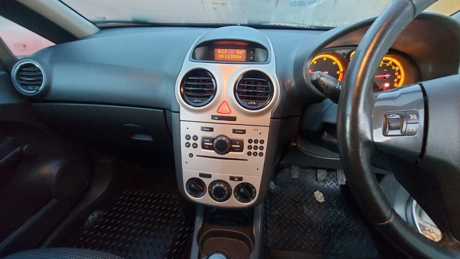 Used Vauxhall Corsa 2009 for sale - 76793570: Photo 13