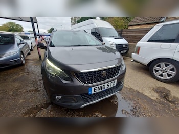 Used Peugeot 2008 2016 for sale - 76237142: Photo 2