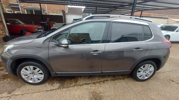 Used Peugeot 2008 2016 for sale - 76237142: Photo 6