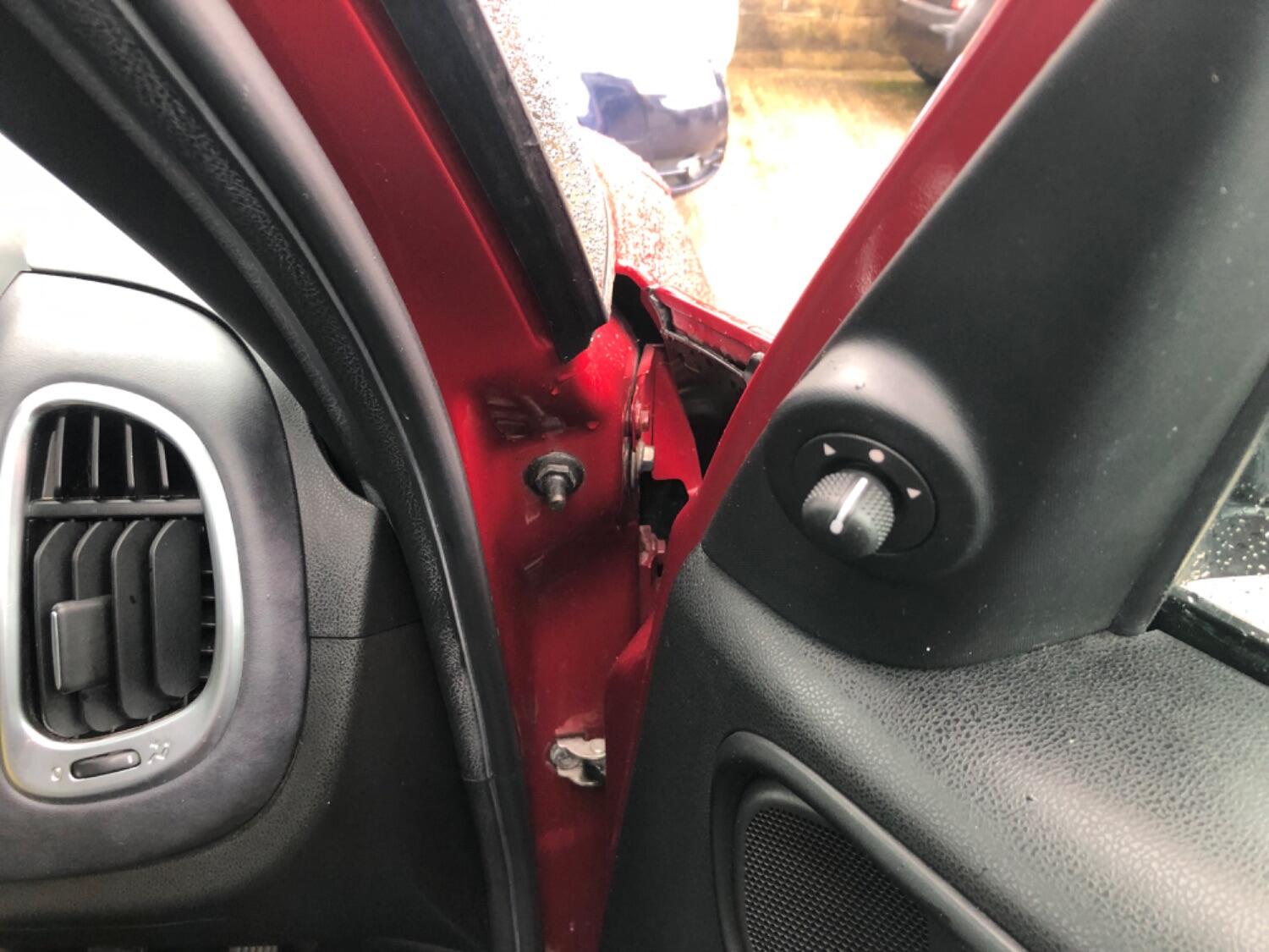 Used Fiat 500L 2013 for sale - 76793560: Photo 35