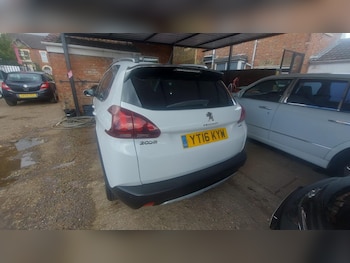 Used Peugeot 2008 2016 for sale - 75881797: Photo