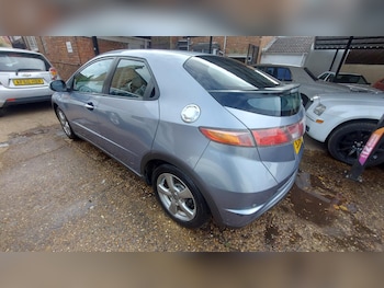 Used Honda Civic 2006 for sale - 75925208: Photo