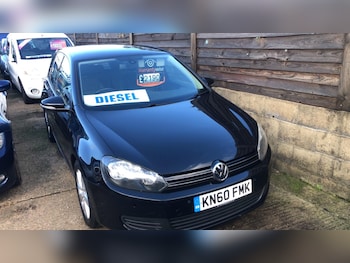 Used Volkswagen Golf 2010 for sale - 76455397: Photo