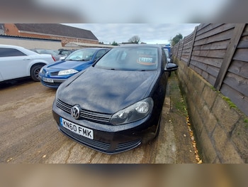 Used Volkswagen Golf Plus 2010 for sale - 76455397: Photo