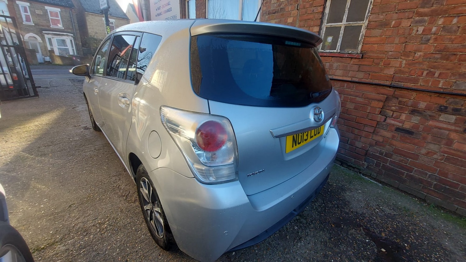 Used Toyota Verso 2013 for sale - 77464996: Photo 4