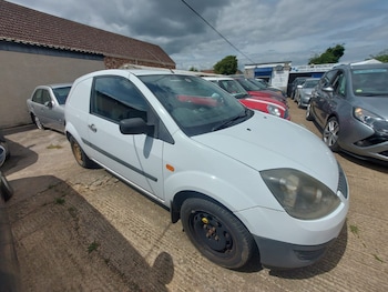Used Ford Fiesta Van 2007 for sale - 78552510: Photo