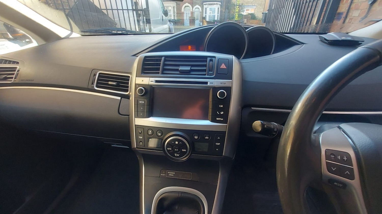 Used Toyota Verso 2013 for sale - 76712387: Photo 15