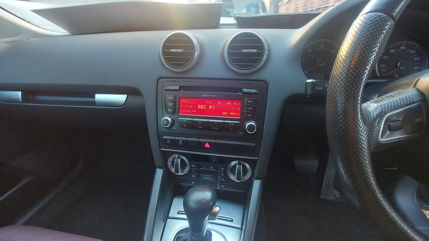 Used Audi A3 2010 for sale - 76579923: Photo 16