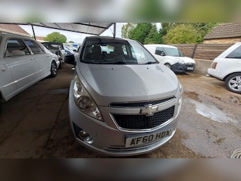 2010 - 1.0 i LS 5-Door