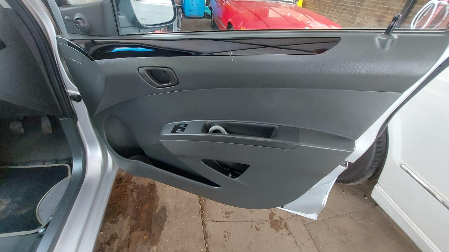 Used Chevrolet Spark 2010 for sale - 75881727: Photo 30