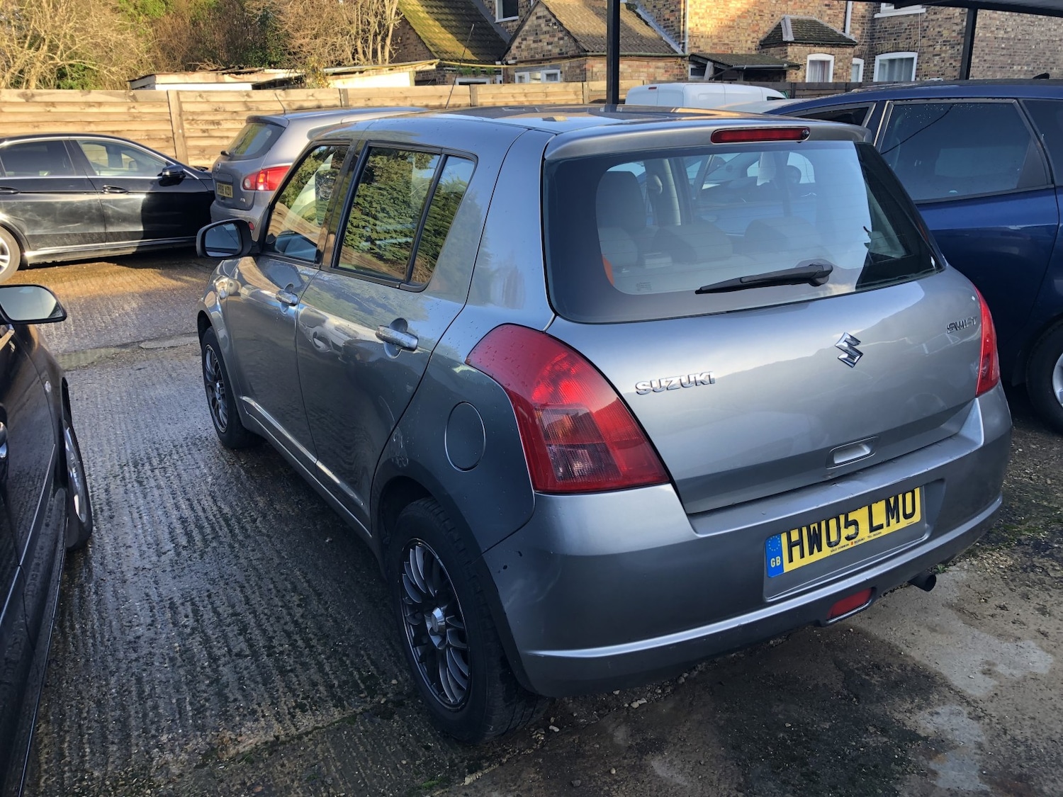 Used Suzuki Swift 2005 for sale - 77056593: Photo 6