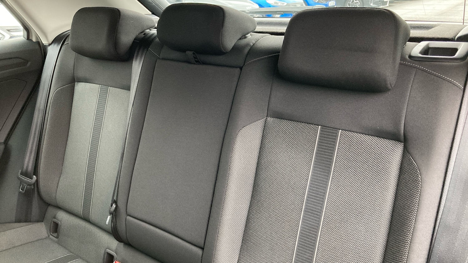 Used Volkswagen T-Roc 2023 for sale - 77127275: Photo 16